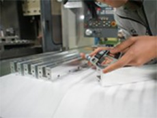 作業台にクロスを使う