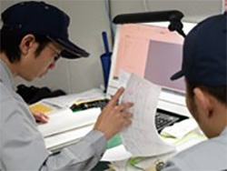 図面を元に、加工前の加工検討を行う